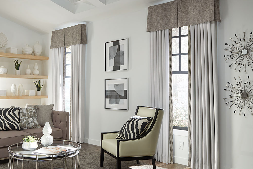 Rod mounted valance 2